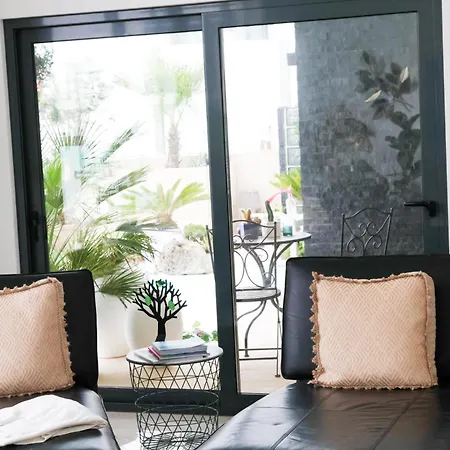 Вилла Secret Spot Luxury Лориньян