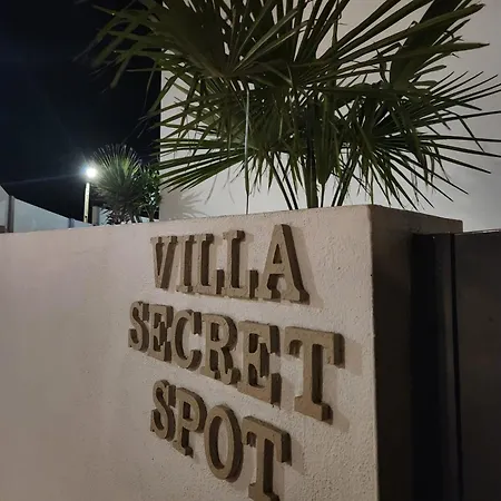Вилла Secret Spot Luxury *